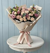 Букет цветов из:  Розы и Лизиантусы #REPLACE_PRED# Вознесеновском