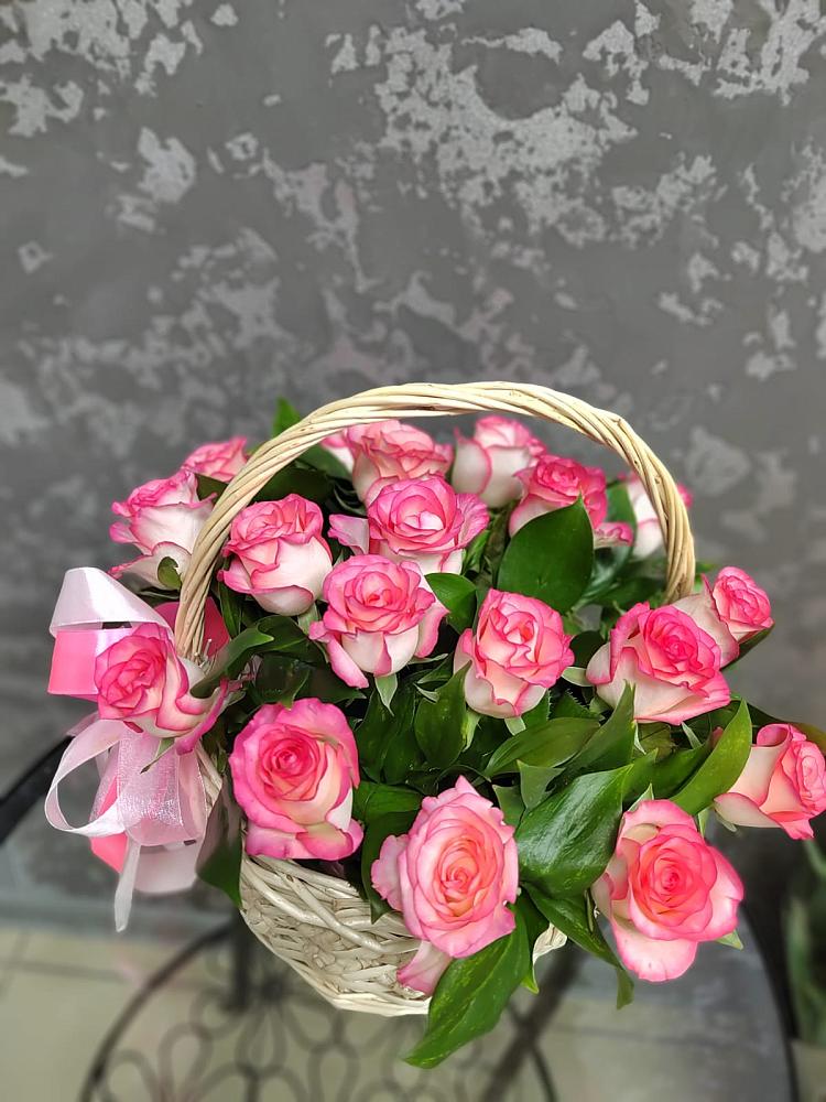 Цветочная композиция из Розы в корзине в Вознесеновском