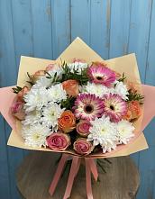 Букет цветов из:  Розы, Герберы и Хризантемы #REPLACE_PRED# Вознесеновском