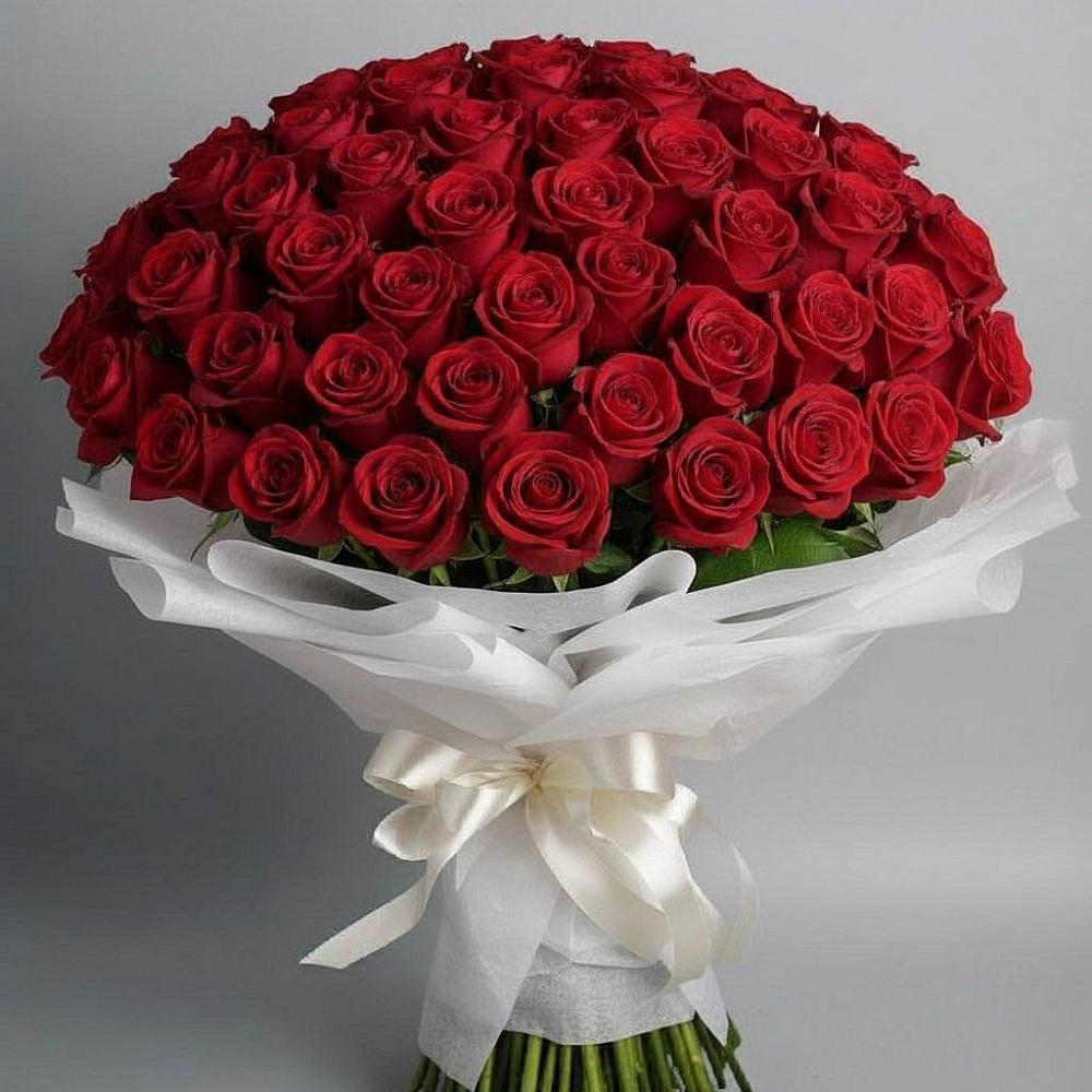 Букет 101 Красная роза Блэк Мэджик в Вознесеновском