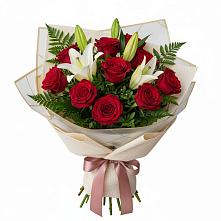 Букет цветов из:  Лилии и Розы #REPLACE_PRED# Вознесеновском