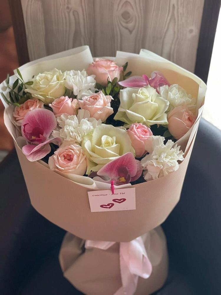 Букет цветов из: Орхидеи, Розы и Гвоздики в Вознесеновском