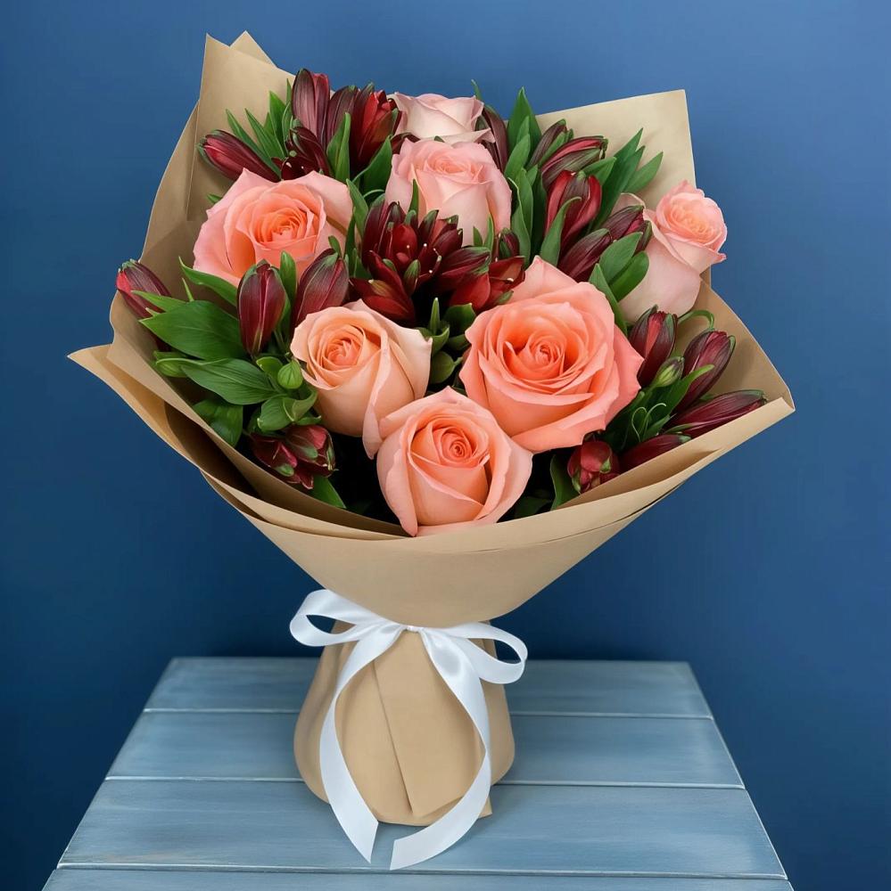 Букет цветов из: Розы и Альстромерии в Вознесеновском