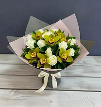 Букет цветов из:  Орхидеи и Розы в Вознесеновском