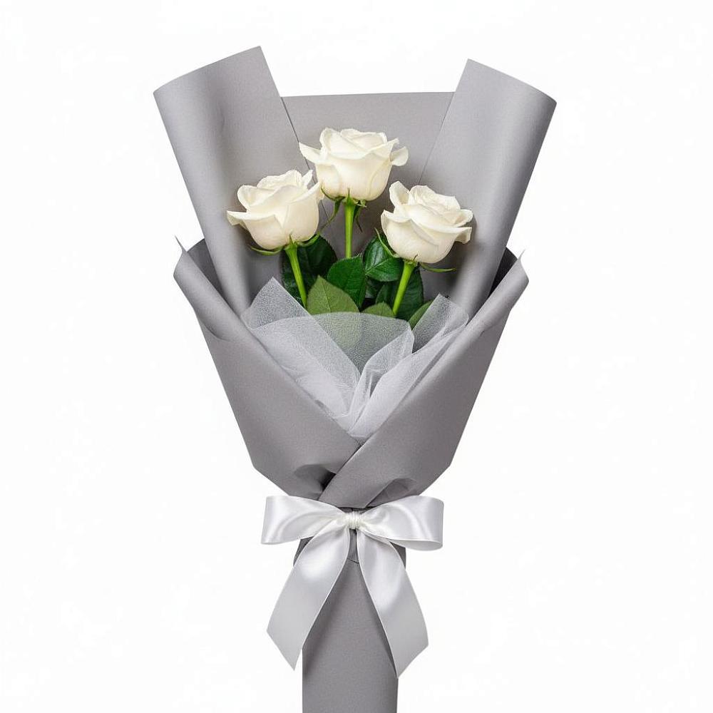 Букет 3 белые розы в Вознесеновском