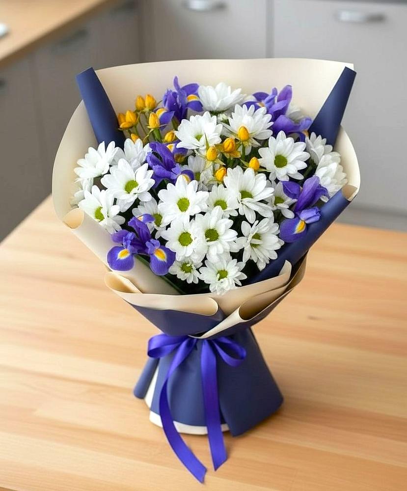 Букет цветов из: Розы, Ирисы и Хризантемы в Вознесеновском