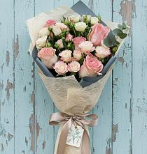 Букет цветов из:  Розы #REPLACE_PRED# Вознесеновском