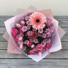 Букет цветов из:  Розы, Герберы и Хризантемы в Вознесеновском