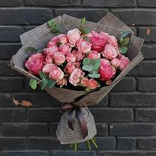 Букет цветов из:  Розы #REPLACE_PRED# Вознесеновском